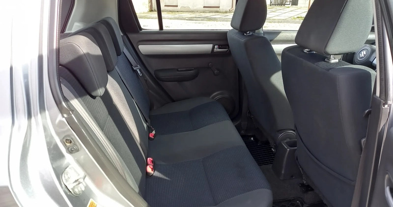 Suzuki Swift cena 23500 przebieg: 144900, rok produkcji 2010 z Starachowice małe 172